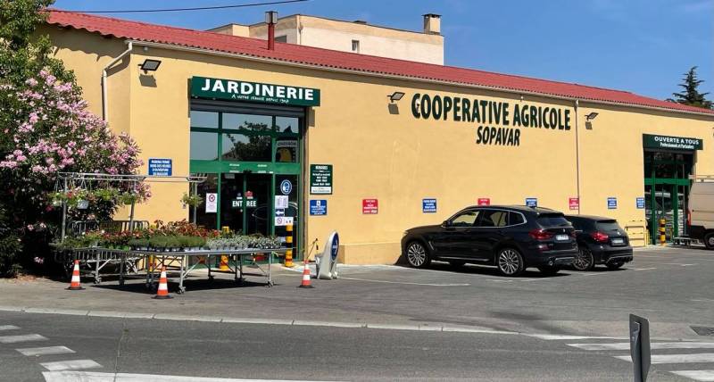Coopérative Agricole de Sanary et sa jardinerie Sopavar à 2 pas du centre-ville de Sanary près de Toulon dans le Var