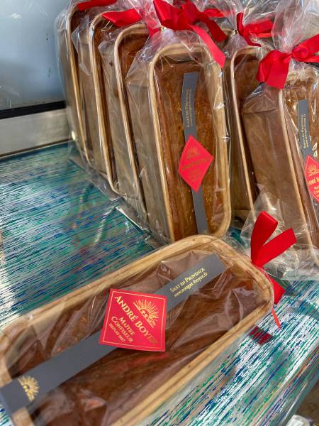Pain d'épice artisanal, calissons de Provence, biscuits artisanaux à prix canon dans vos jardineries coopératives agricoles Sopavar à Six Fours et à Sanary près de chez vous à Toulon La Seyne et Saint Mandrier