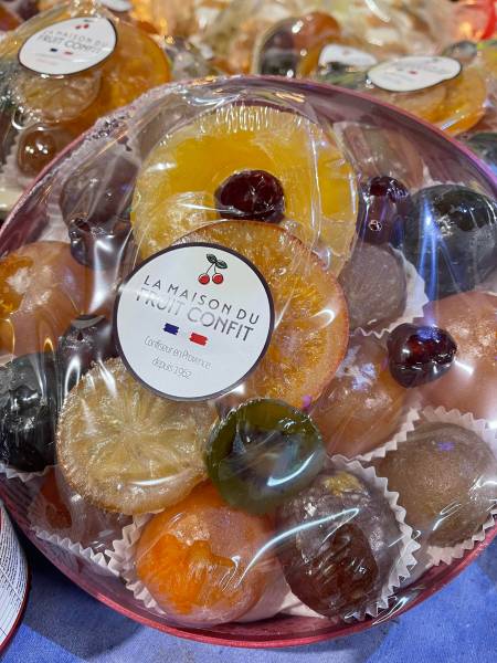 Savoir-faire français des fruits confits produits en Provence en vente dans vos jardineries Sopavar à Six Fours et à Sanary près de Toulon dans le Var