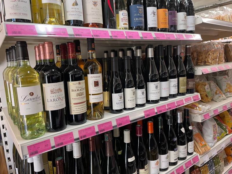 Caviste Cave à vin et spiritueux Moins Cher Vin Bio dans votre jardinerie coopérative agricole SOPAVAR proche de Ollioules Le Revest Evenos à Six Fours et à Sanary près de Toulon