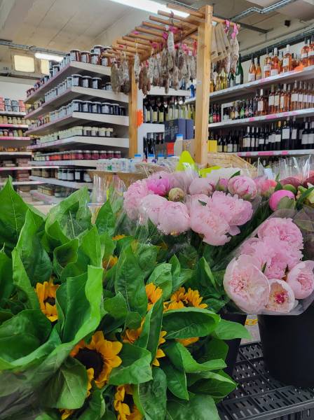 Bouquets fleuris Fête des mères prix promo toute l’année dans votre jardinerie coopérative agricole SOPAVAR à Sanary et à Six Fours près de Toulon dans le Var