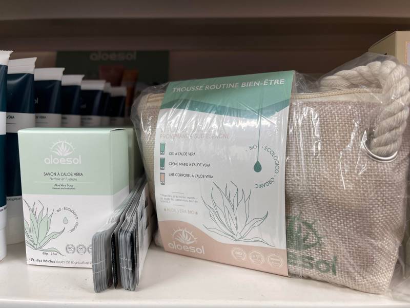 Crème solaire minérale bio et crème pour les pieds à l’aloe vera Moins Cher dans votre jardinerie Sopavar à Sanary et à Six Fours près de Toulon dans le Var