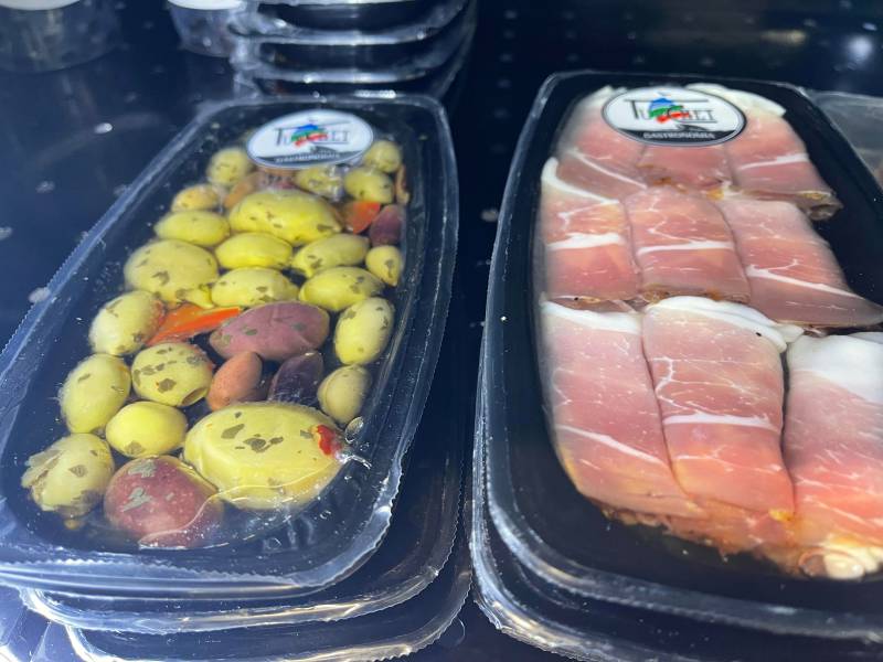Epicerie fine Bio et produits frais bio dans votre jardinerie coopératives agricoles Sopavar à Sanary et à Six Fours près de Toulon dans le Var