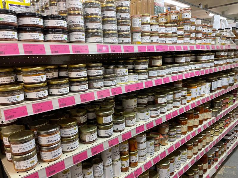 Plats préparés en bocaux , toute la gamme des conserves du Manoir d’Alexandre avec son foie gras ses pâtés terrines et rillettes dans votre jardinerie coopérative agricole SOPAVAR à Six Fours et à Sanary près de Toulon dans le Var