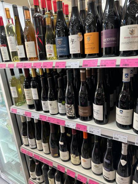 Vin Beaujolais MORGON LATHEVALLE à prix imbattable dans votre jardinerie coopérative agricole SOPAVAR à Six Fours et à Sanary près de Toulon dans le Var