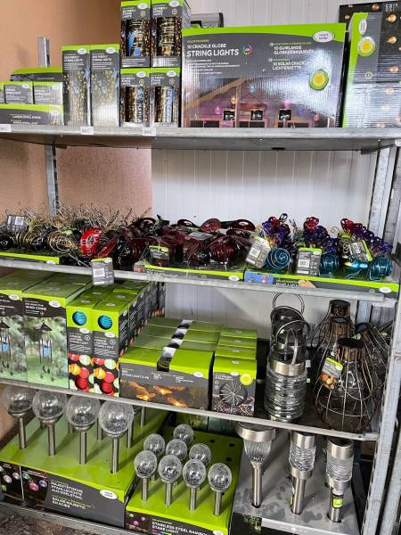 Eclairage décoratif solaire dans votre jardinerie coopérative agricole Sopavar à Sanary et à Six Fours près de Toulon dans le Var