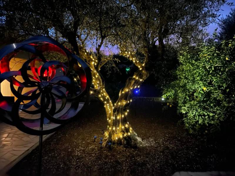 Guirlande solaire déco dans vos 2 jardineries Sopavar à Sanary et à Six Fours près de Toulon dans le Var