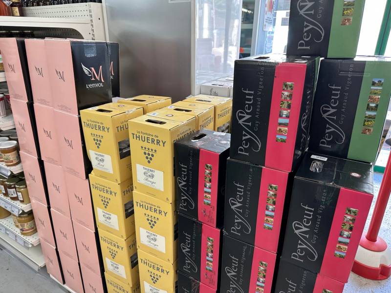 Vin Rosé CÔTE DE PROVENCE des Coopératives Vinicoles Caves d’Azur dans votre coopérative agricole Sopavar à Sanary et à Six Fours près de Toulon dans le Var