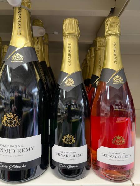 Champagne Bernard Rémy dans votre coopérative agricole SOPAVAR près des centres-villes de Sanary et de Six Fours près de Toulon dans le Var
