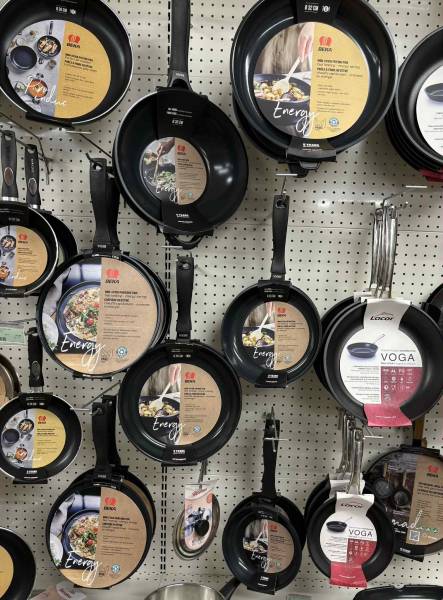 Poêle BEKA Stark en fonte haut de gamme cuisson saine à Sanary et à Six Fours près de Toulon