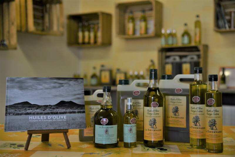 Huile d’olive AOP Provence dans votre jardinerie coopératives agricoles Sopavar à Sanary et à Six Fours près de Toulon dans le Var
