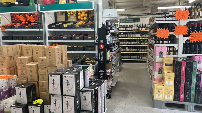 Bières artisanales locales et apéritifs de qualité sélectionnés à prix coopératifs dans vos Coopératives Agricoles SOPAVAR Sanary et Six Fours près de Toulon