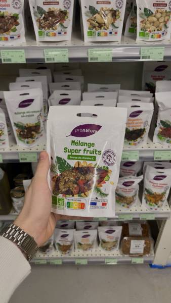 Large choix de fruits secs BIO de haute qualité en coopérative agricole à Sanary et Six Fours