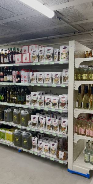 Assortiment de fruits secs BIO de haute qualité pour particuliers et professionnels à Sanary et Six Fours