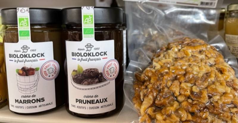 Les tartes les cerneaux les crèmes et les huiles de Noix et de Noisettes BIO à découvrir dans vos coopératives agricoles Sopavar à Sanary et à Six Fours près de Toulon dans le Var