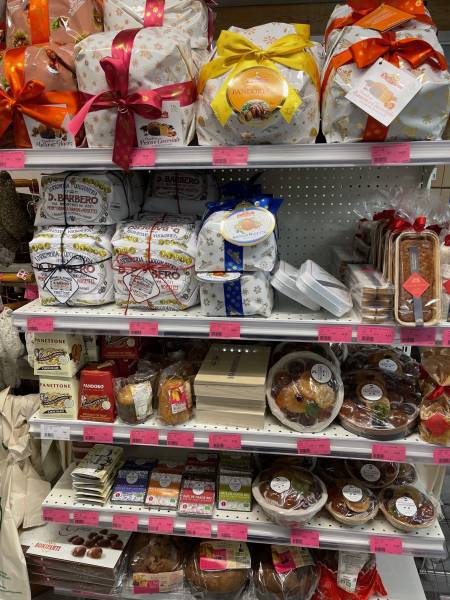 Chocolats bio & gourmandises de Noel en vente dans votre coopérative agricole Sopavar à Sanary et à Six Fours près de Toulon dans le Var