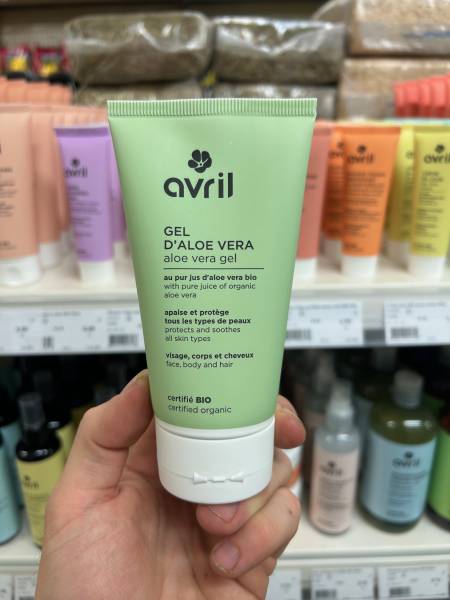 Crèmes et soins bio et pas cher dans nos 2 magasins dans votre coopérative agricole près des centres-villes de Sanary et de Six Fours près de Toulon dans le Var