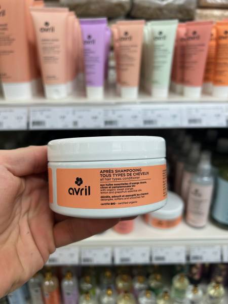 Soins et cosmétiques de qualité à prix imbattable dans votre jardinerie coopérative agricole SOPAVAR à Six Fours et à Sanary près de Toulon dans le Var