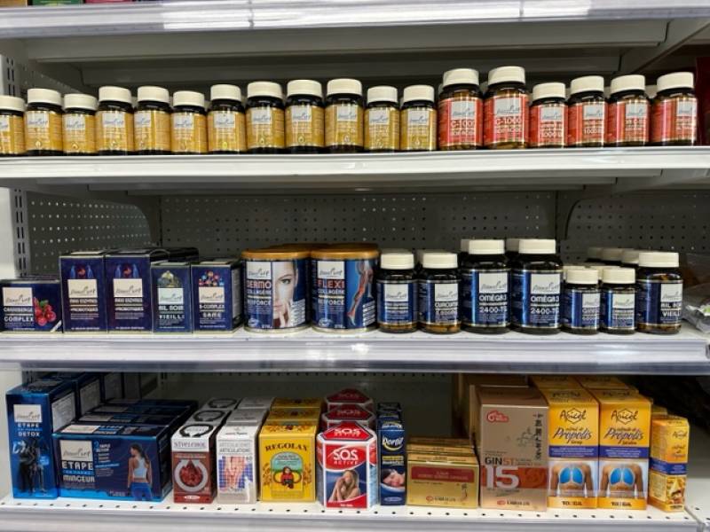 Compléments alimentaires naturels et la spiruline d’Ollioules de qualité dans nos 2 magasins dans votre coopérative agricole près des centres-villes de Sanary et de Six Fours près de Toulon dans le Var