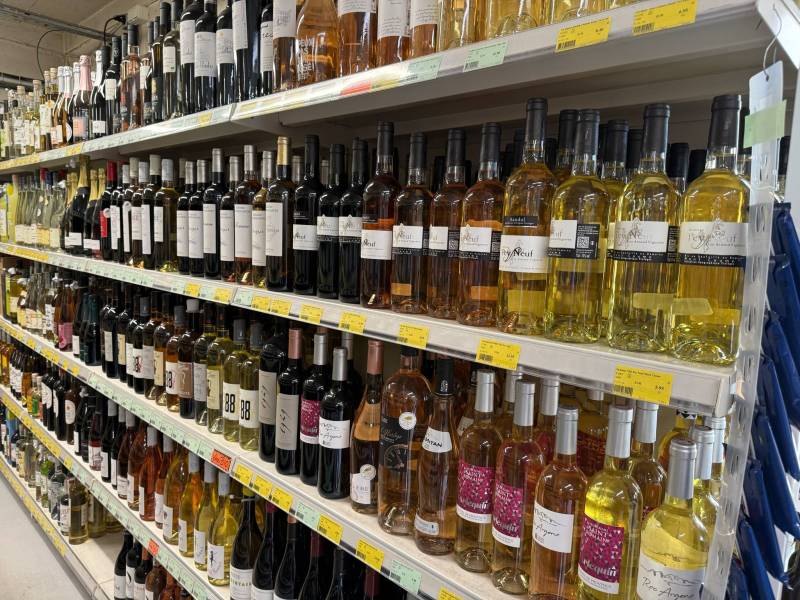 Sélection de vins de Bandol et vins de Pays du Var à prix imbattables dans vos magasins SOPAVAR
