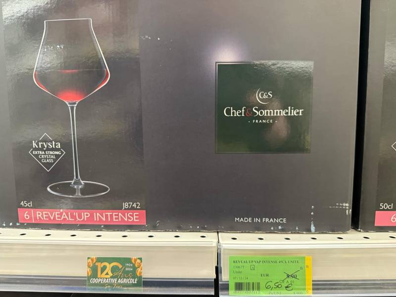 VERRE A PIED REVEAL UP VAP INTENSE 45CL en PROMO dans votre coopérative Sopavar à Sanary et à Six Fours