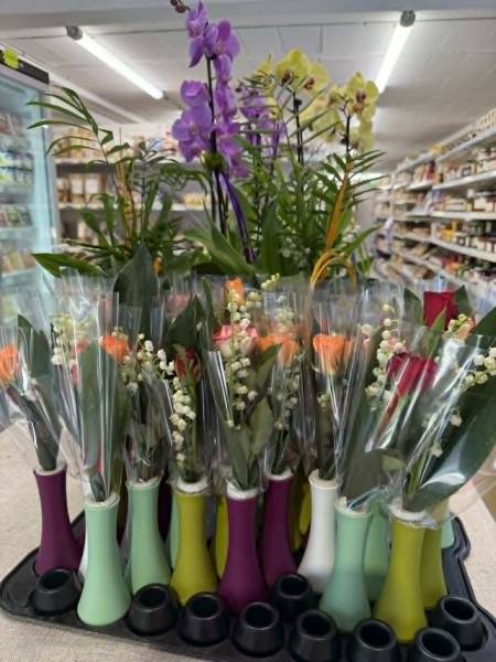 Muguet 1er mai pas cher à Sanary et Six Fours près de Toulon – Coopératives Agricoles SOPAVAR ouvertes toute la journée