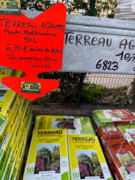 Prix anniversaire 120 ans Terreau Plantes méditerranéennes 50L dans votre jardinerie Sopavar à Six Fours et Sanary près de Toulon
