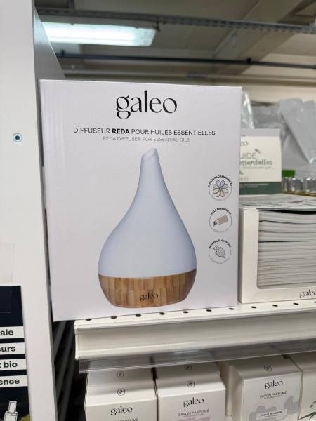 Diffuseur d’huiles essentielles en bois et verre Galéo en rayon à Sanary dans le Var