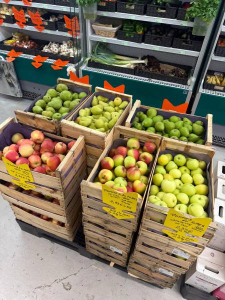 Fruits et légumes bio frais du Var en vente dans les Coopératives Agricoles SOPAVAR à Sanary et Six-Fours près de Toulon