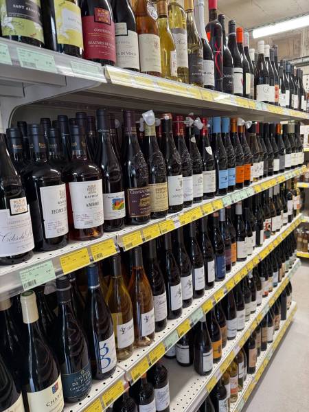 Cave à vins SOPAVAR à Six Fours et à Sanary : vins Fonvène d’Ardèche, terroir authentique et prix attractifs